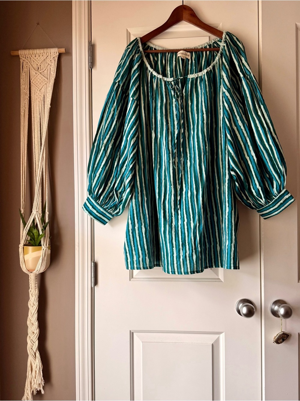 Daughters of India Ria Dress - Picture 7 of 9